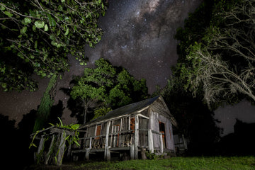 Lockyer Valley Photography Prints - Astro images - old barn - night sky